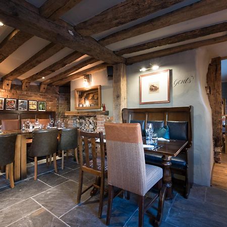 The Ostrich Inn Colnbrook London Heathrow Slough Eksteriør bilde