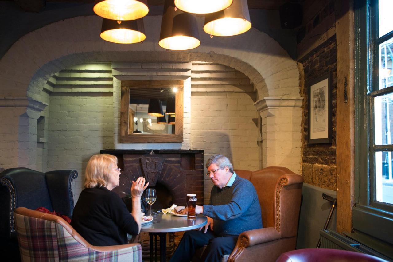 The Ostrich Inn Colnbrook London Heathrow Slough Eksteriør bilde
